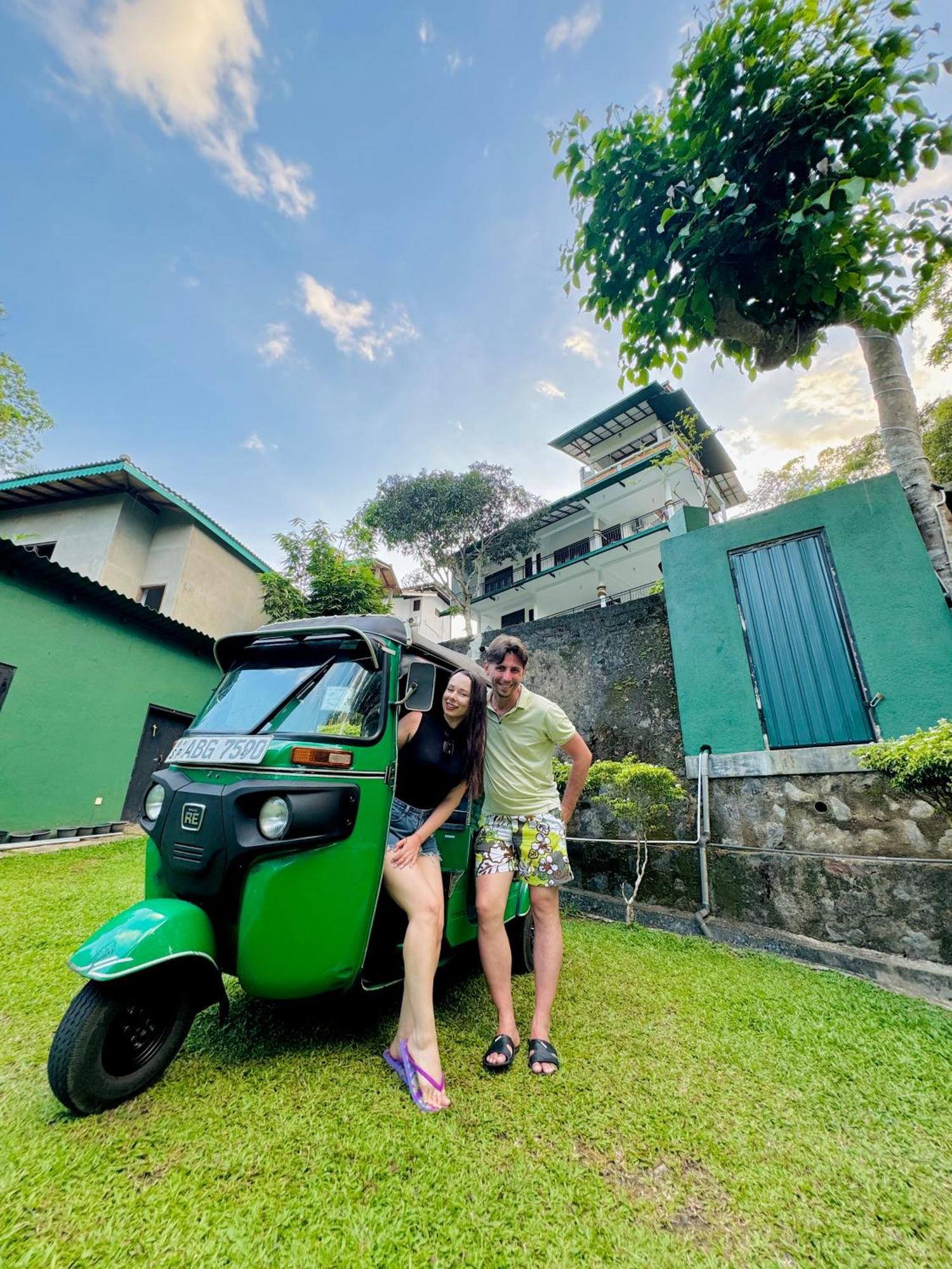 Green Hill Paradise Villa Unawatuna Exteriör bild